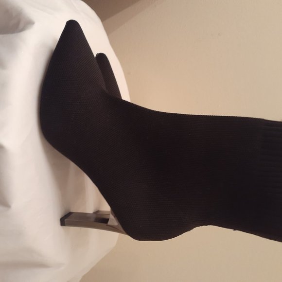 boots - Picture 7 of 8